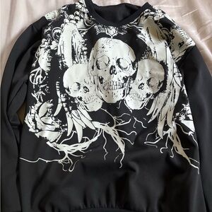 Black and White Skull Print Men's Sweater